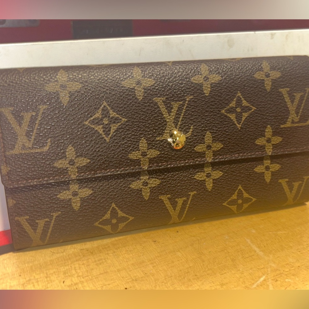 Louis Vuitton monogram wallet